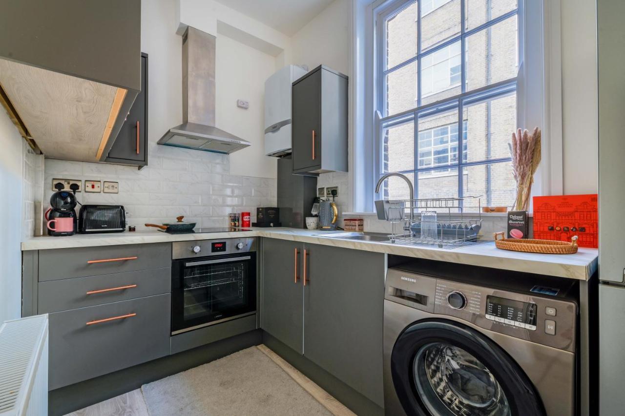Bright & Modern Newly Refurb 2-Bed 2-Bath Whole Apartment Near Hyde Park & Kensington, Prime Paddington Location Zone 1 لندن المظهر الخارجي الصورة