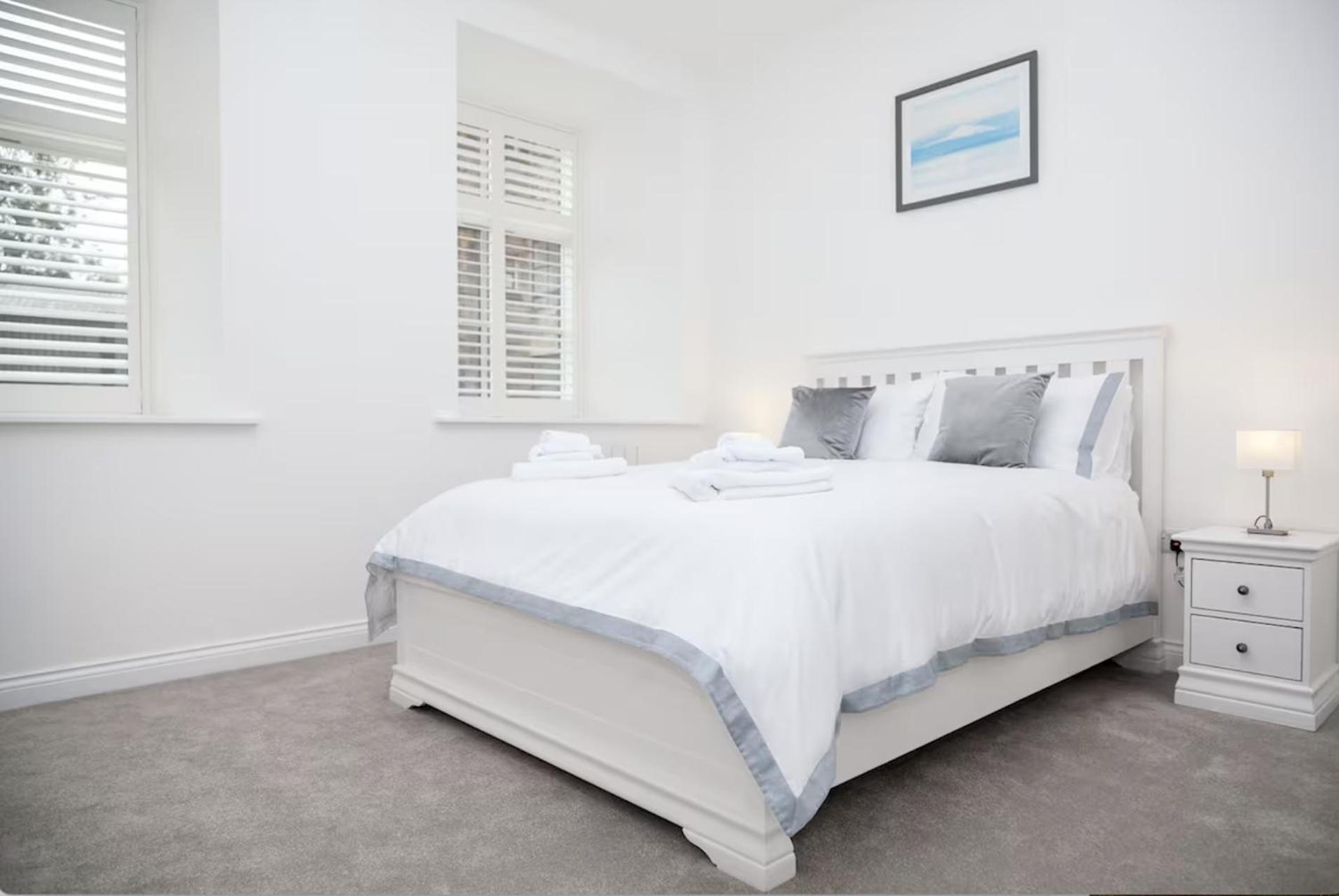Bright & Modern Newly Refurb 2-Bed 2-Bath Whole Apartment Near Hyde Park & Kensington, Prime Paddington Location Zone 1 لندن المظهر الخارجي الصورة